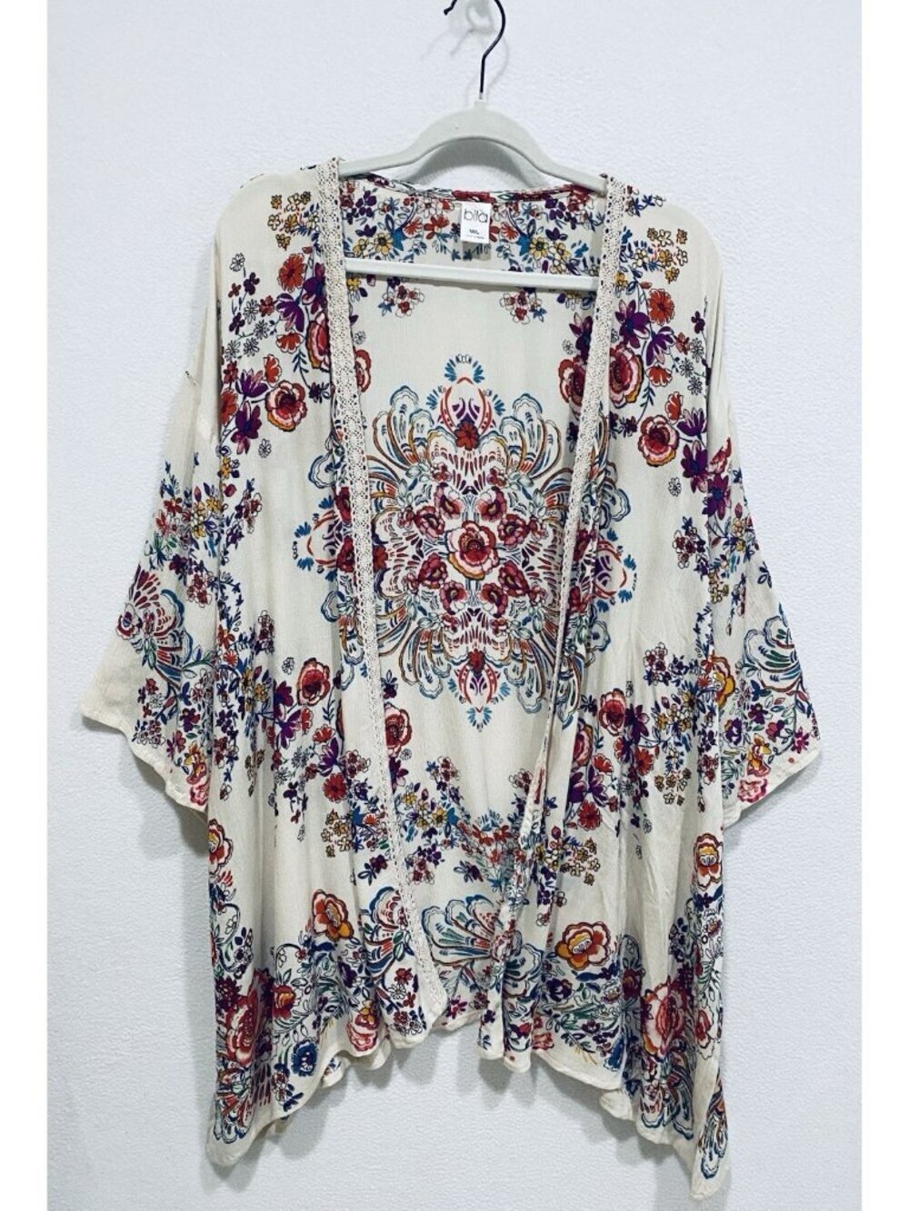 Bila Top Womens M/L Boho Floral Kimono Lace Trim Cover Up Beachy Hippie Peasant